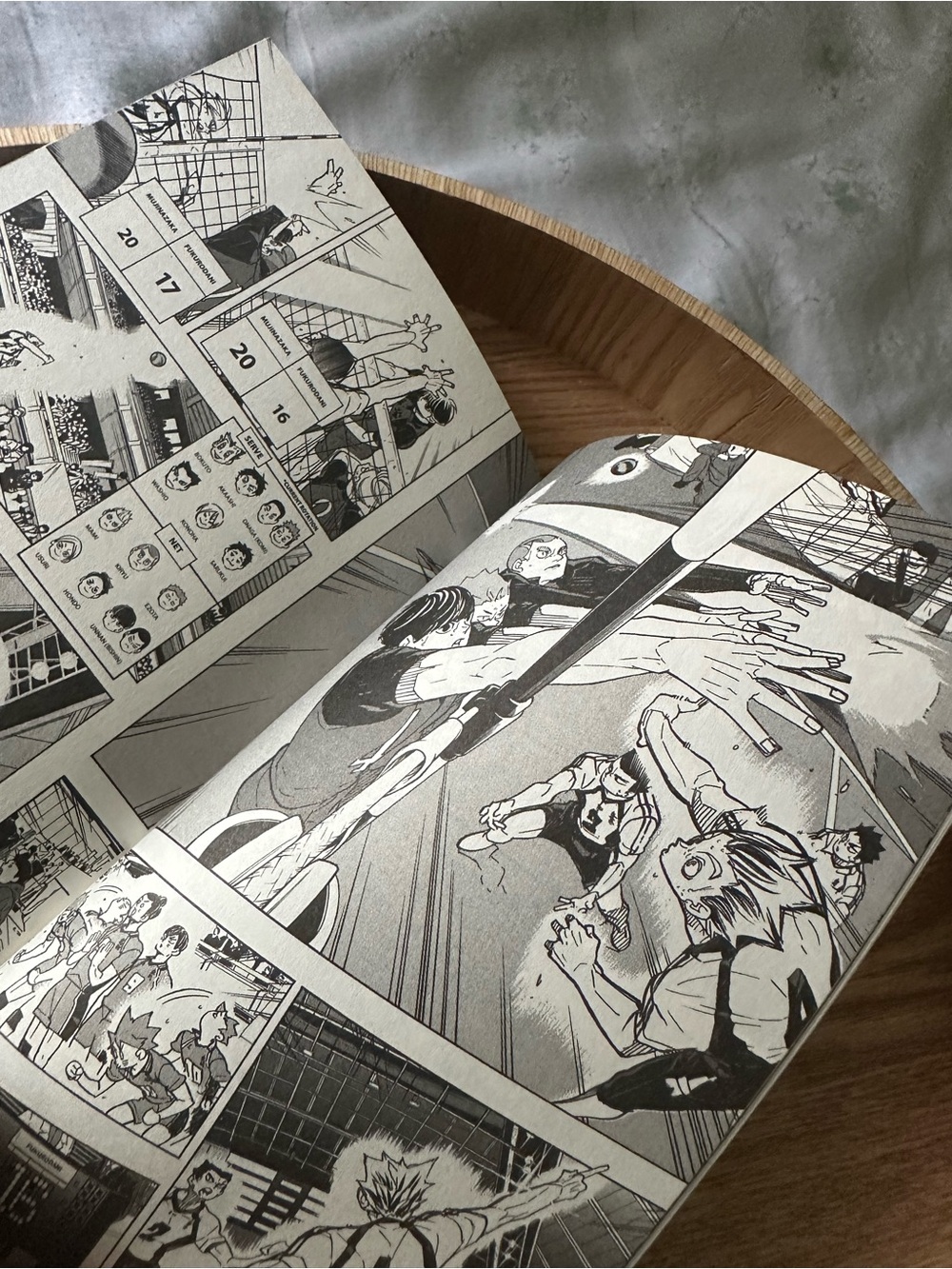 Haikyu!! / Haikyuu Volumes 38-40 Manga by Haruichi Furudate - Orange & White - Picture 5 of 13